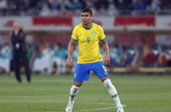 Casemiro Age Height Hairstyle Football